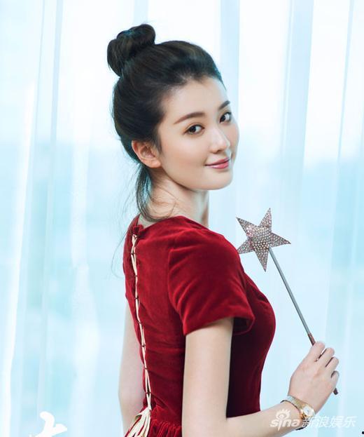 圈内八卦爆料邢菲是谁啊,揭秘娱乐圈新晋小花背后的神秘故事