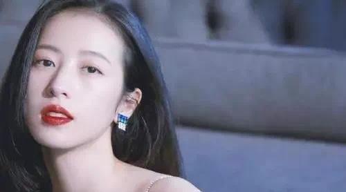 最新爆料周雨彤,神秘男友身份引热议! 第2张 最新爆料周雨彤,神秘男友身份引热议! 第2张